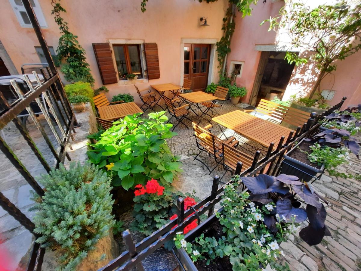 Bed & Breakfast Antico Motovun Eksteriør billede