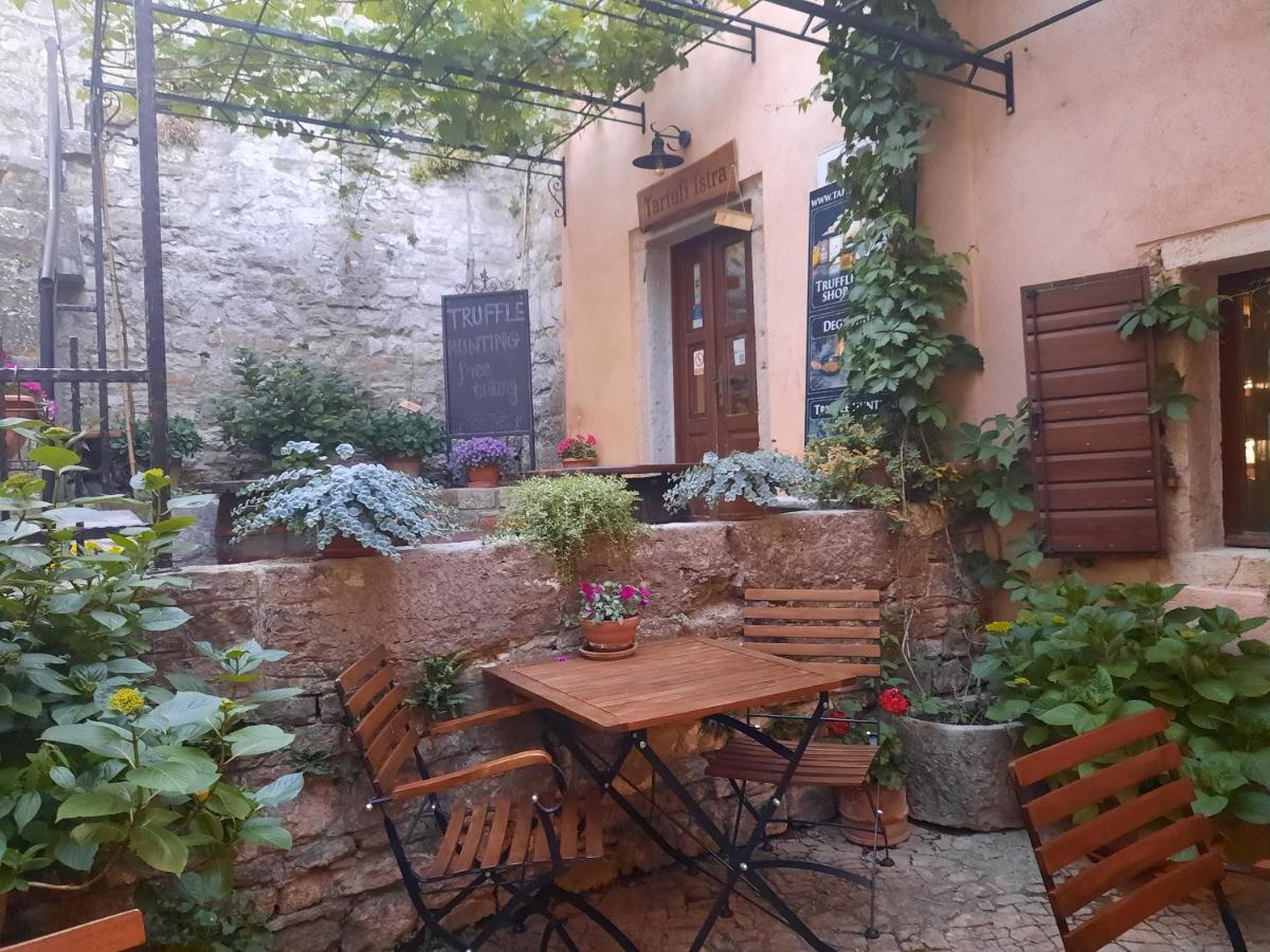 Bed & Breakfast Antico Motovun Eksteriør billede